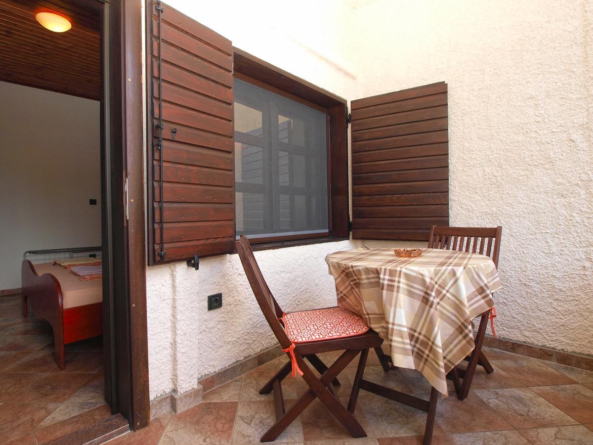 Apartments Nenad 1720 Premantura Esterno foto